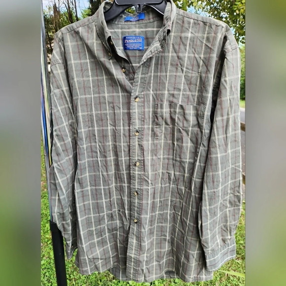 Pendleton Woolen Mills 100% Cotton Long Sleeve Collared Button Down - Picture 1 of 8